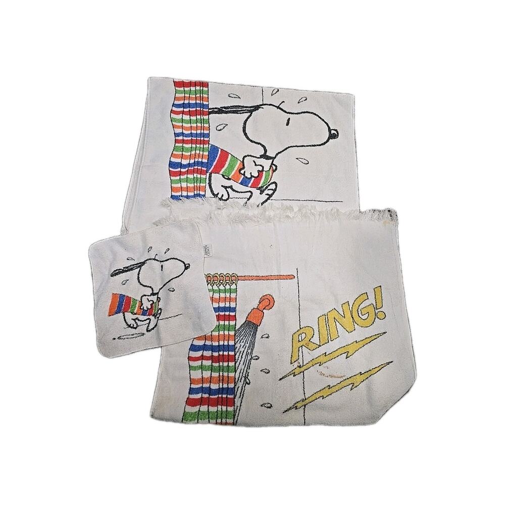 Lot‎ of 3 Vintage Utica by J.P. Stevens White Snoopy Fringe Bath and Hand Towels
